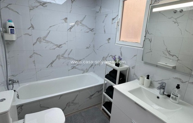 Revente - Appartement - Torrevieja - Centro - Muelle Pesquero