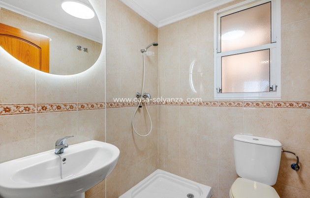 Wiederverkauf - Wohnung - Torrevieja