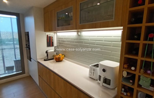 Resale - Apartment / flat - Denia - Costa Blanca