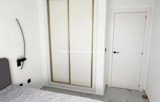 Revente - Appartement - Orihuela Costa - La Zenia