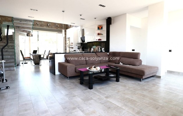 Reventa - Villa - Torrevieja - Costa Blanca
