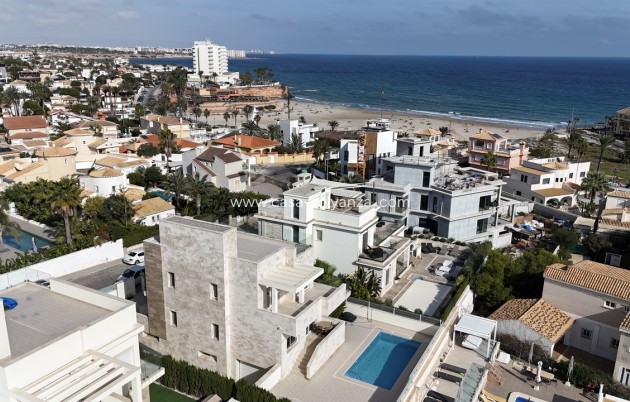 Herverkoop - Villa - La Zenia - Costa Blanca