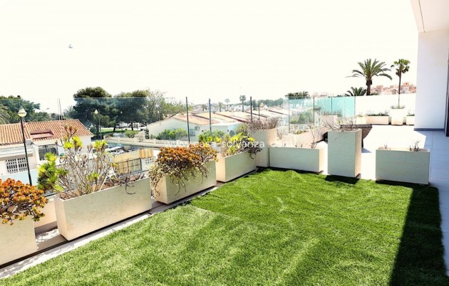 Reventa - Villa - Torrevieja - Costa Blanca