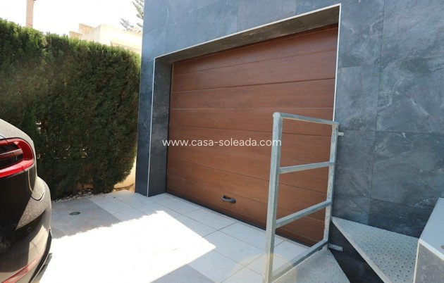 Reventa - Villa - Torrevieja - Costa Blanca