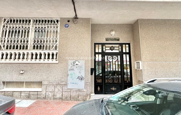 Revente - Appartement - Torrevieja - Center