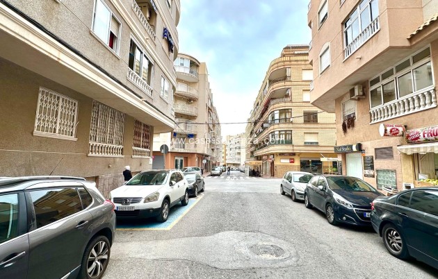 Revente - Appartement - Torrevieja - Center