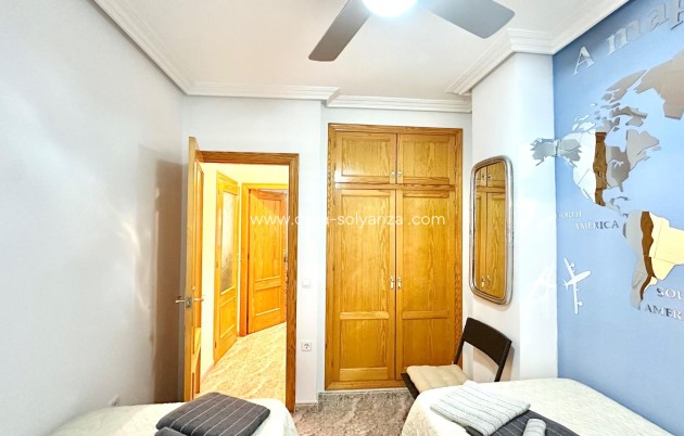 Revente - Appartement - Torrevieja - Center