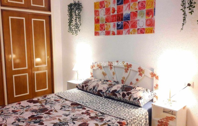 Wiederverkauf - Wohnung - Torrevieja - Center