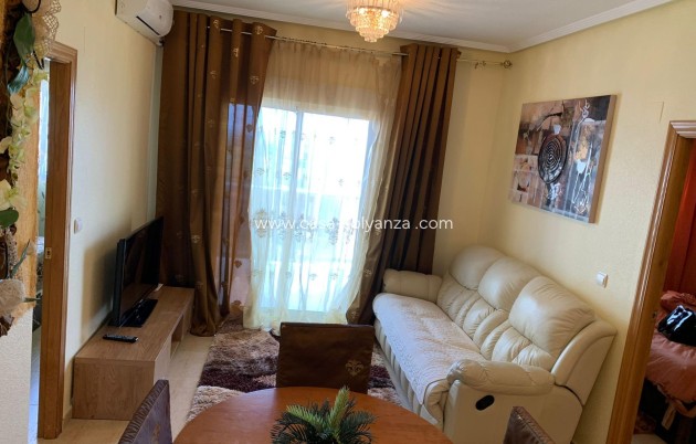 Resale - Apartment / flat - Guardamar del Segura - Puerto
