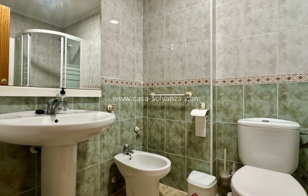 Wiederverkauf - Wohnung - Torrevieja