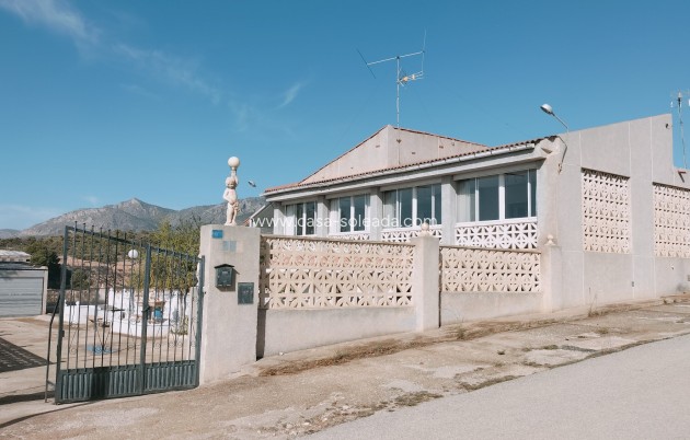 Resale - Villa - Crevillente - Inland
