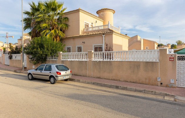 Wiederverkauf - Villa - Ciudad Quesada