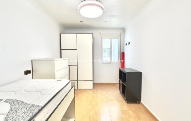 Revente - Appartement - Torrevieja - Center