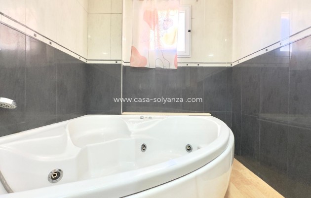 Revente - Appartement - Torrevieja - Center