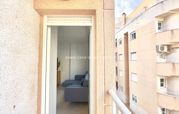 Herverkoop - Appartement / flat - Torrevieja - Center