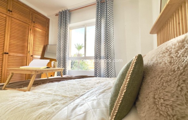 Herverkoop - Appartement / flat - Torrevieja - Playa del Cura