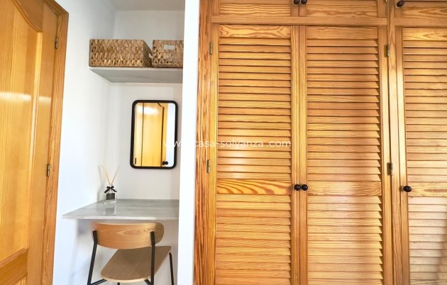 Herverkoop - Appartement / flat - Torrevieja - Playa del Cura