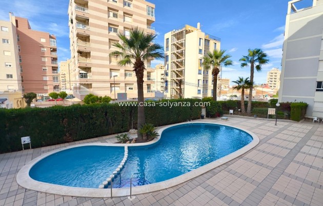 Herverkoop - Appartement / flat - Torrevieja - Playa del Cura