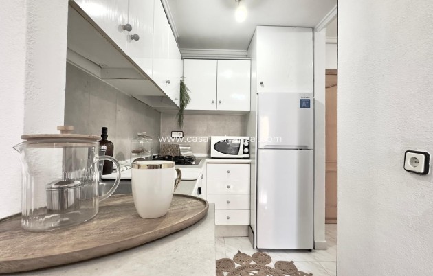 Herverkoop - Appartement / flat - Torrevieja - Playa del Cura