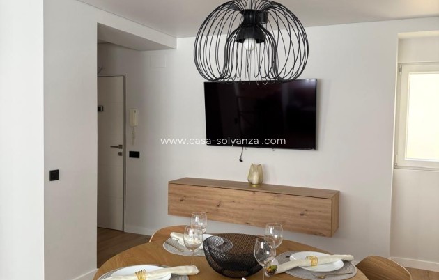 Herverkoop - Appartement / flat - Torrevieja - Paseo Maritimo