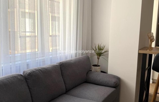 Herverkoop - Appartement / flat - Torrevieja - Paseo Maritimo