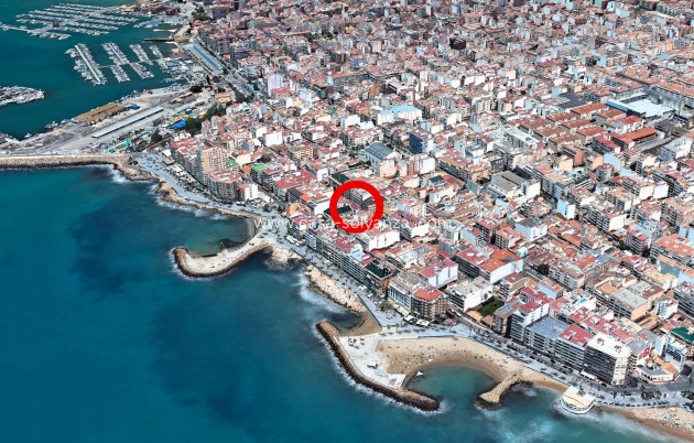 Herverkoop - Appartement / flat - Torrevieja - Paseo Maritimo