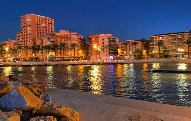 Herverkoop - Appartement / flat - Torrevieja - Paseo Maritimo