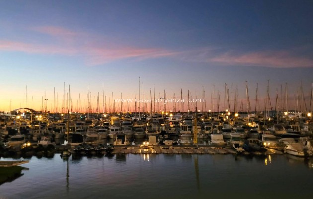 Herverkoop - Appartement / flat - Torrevieja - Paseo Maritimo