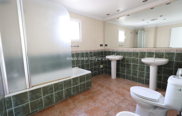 Revente - Villa - Orihuela Costa - Villamartín