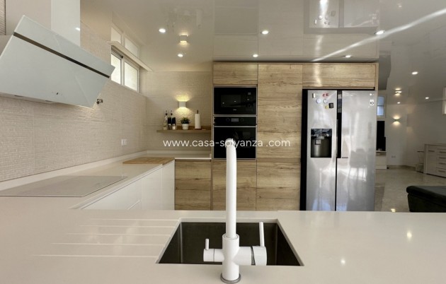 Revente - Villa - Orihuela Costa - Los Altos