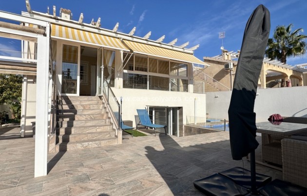 Herverkoop - Villa - Orihuela Costa - Costa Blanca