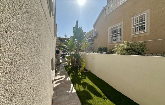 Herverkoop - Villa - Orihuela Costa - Costa Blanca