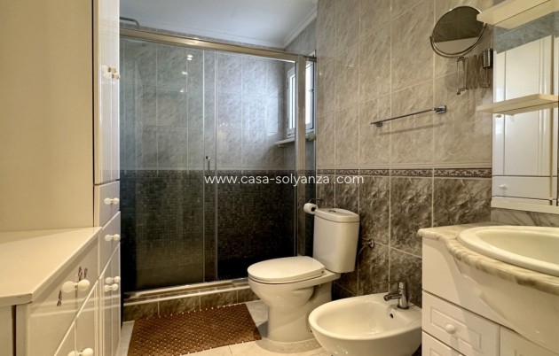 Herverkoop - Villa - Orihuela Costa - Costa Blanca