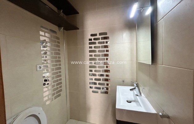 Revente - Maison de ville - El Chaparral - Inland