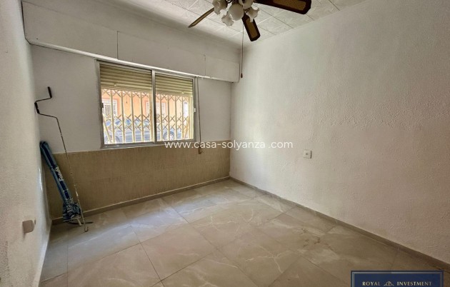Revente - Appartement - Torrevieja - Center