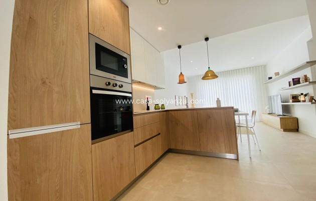 Obra nueva - Bungalow - Pilar de la Horadada