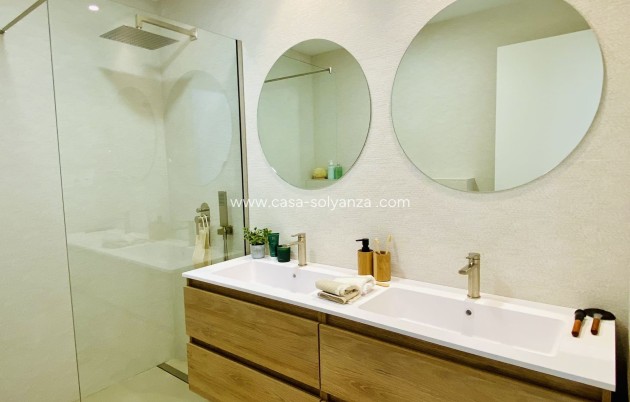 Obra nueva - Bungalow - Pilar de la Horadada