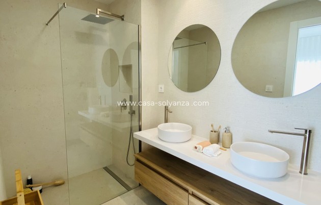 Obra nueva - Bungalow - Pilar de la Horadada