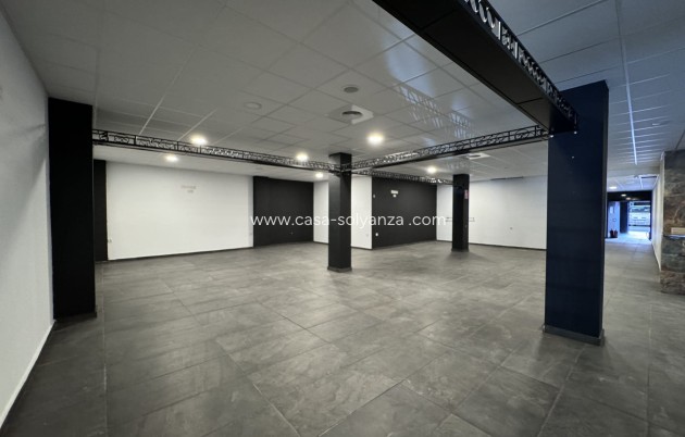 Revente - Commercial - Torrevieja - Costa Blanca