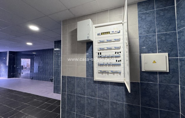 Revente - Commercial - Torrevieja - Costa Blanca