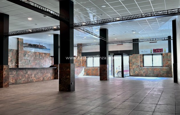 Revente - Commercial - Torrevieja - Costa Blanca