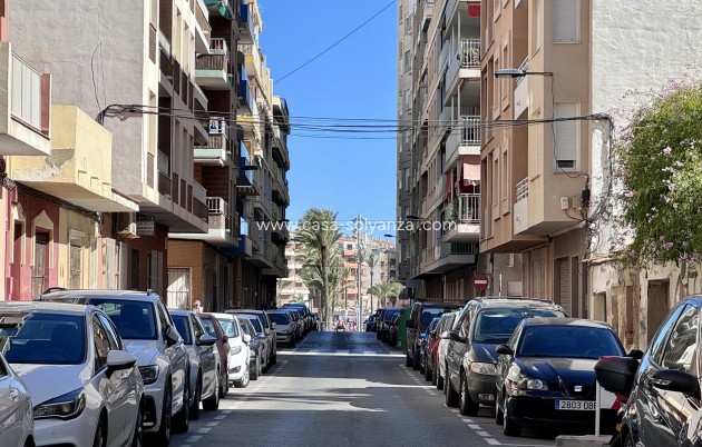 Revente - Commercial - Torrevieja - Costa Blanca