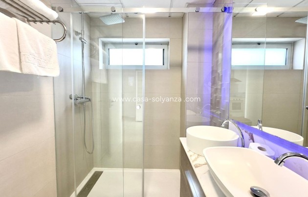 Resale - Apartment / flat - Finestrat