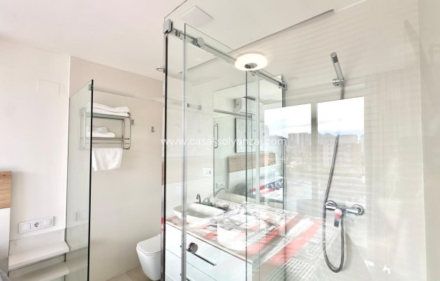 Resale - Apartment / flat - Finestrat