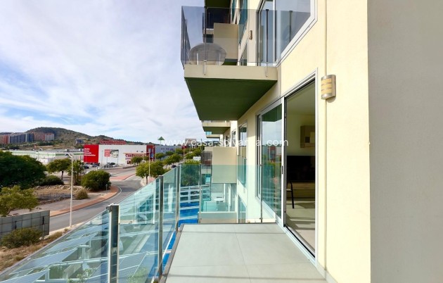 Resale - Apartment / flat - Finestrat