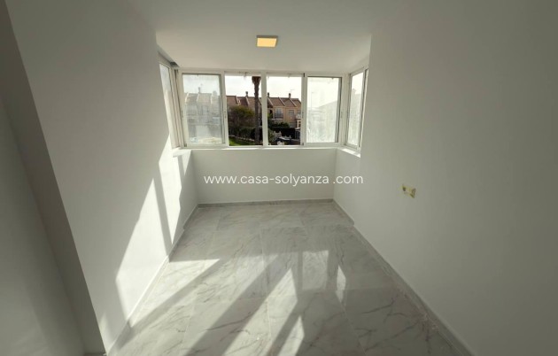 Revente - Maison de ville - Torrevieja - Aguas nuevas