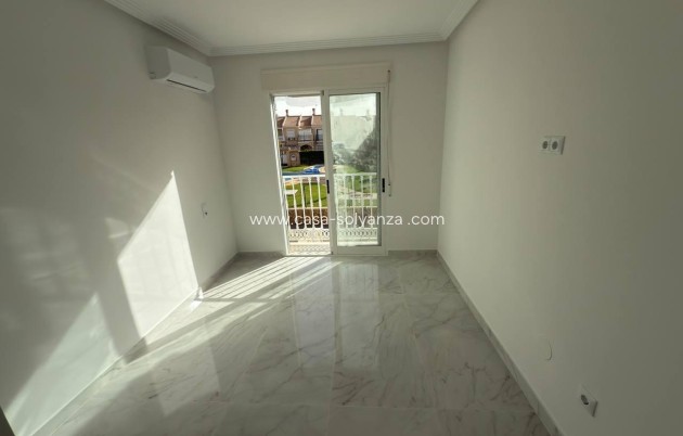 Revente - Maison de ville - Torrevieja - Aguas nuevas