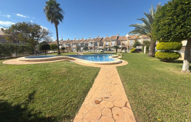 Revente - Maison de ville - Torrevieja - Aguas nuevas