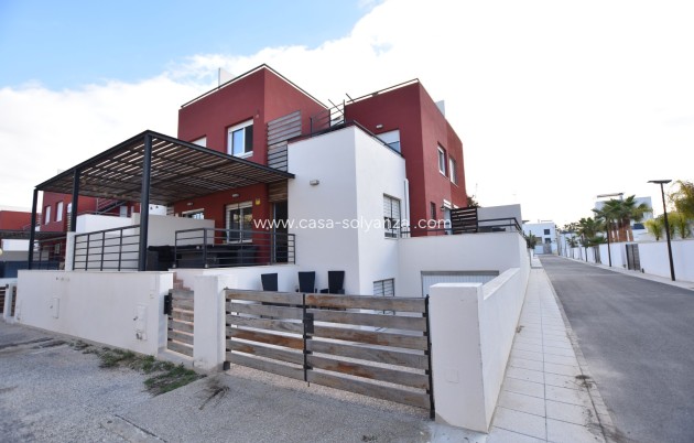 Revente - Villa - Algorfa - La Finca Golf Resort