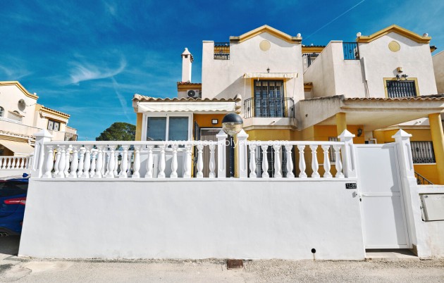 Revente - Villa - Guardamar del Segura - El Raso